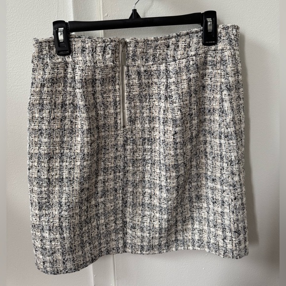 Textured Gray Tweed Mini Skirt - Rachel Zoe - Picture 2 of 5